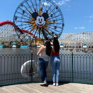 Meet your Posher, Jasmine